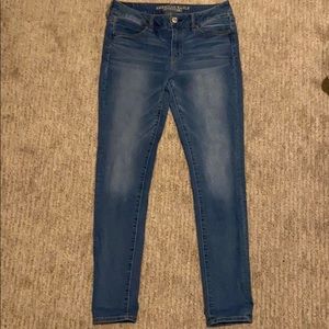 American Eagle super stretch begging 10 long